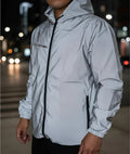 Chaqueta Reflectiva Liviana Cómoda Con Capota