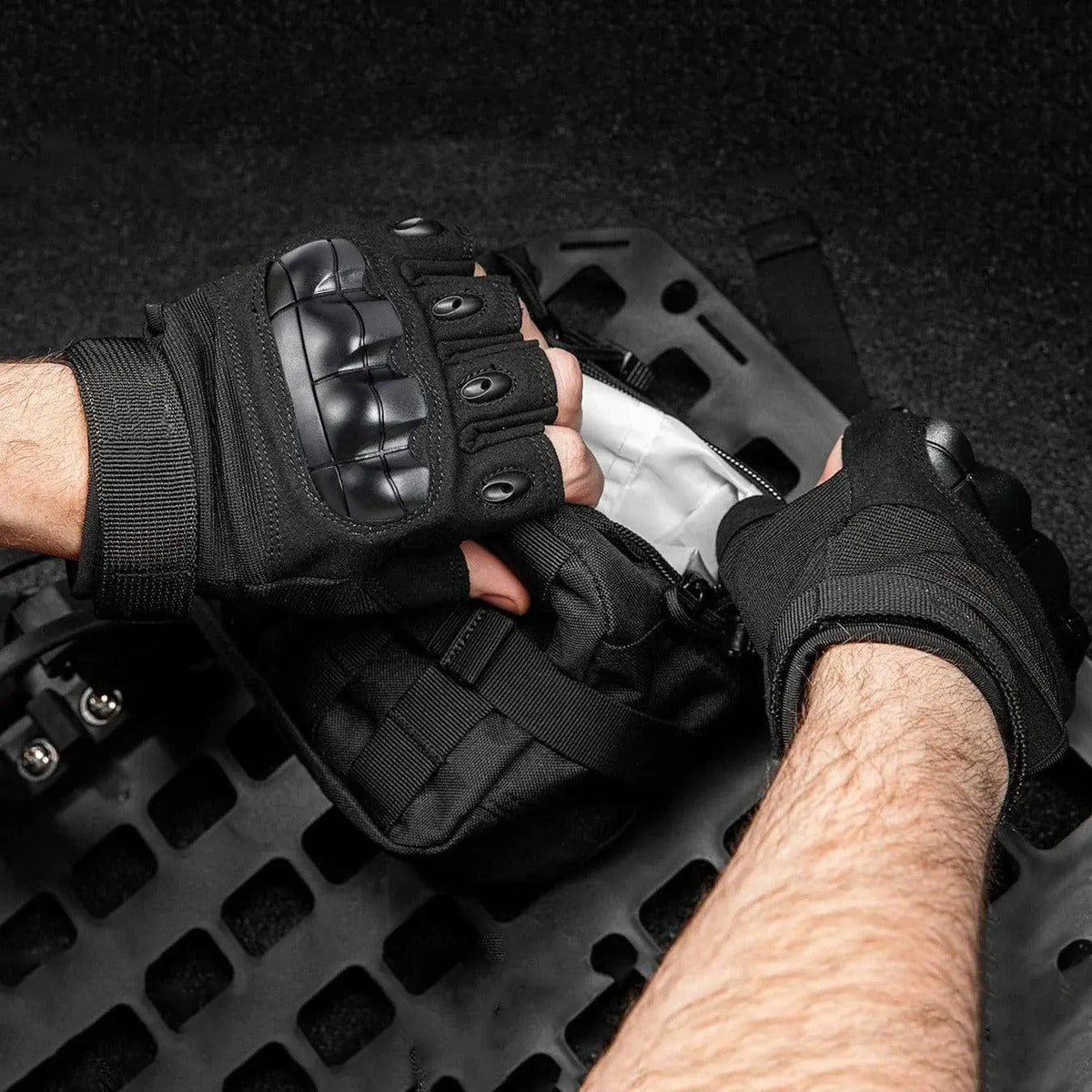 Guantes Tácticos Medio Dedo Militar Protección Moto Deportes