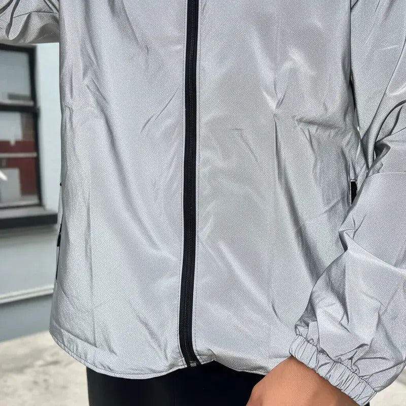 Chaqueta Reflectiva Liviana Cómoda Con Capota